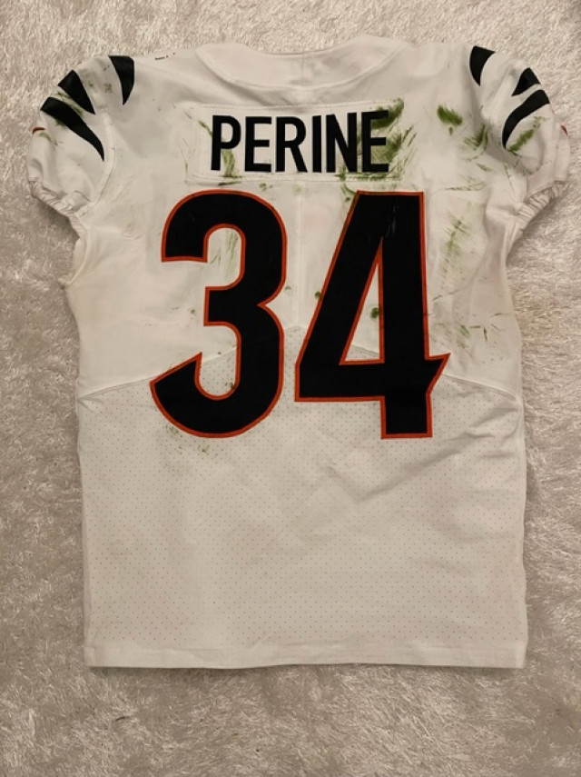 Samaje Perine Game-Worn Jersey from Bengals Win vs. Broncos 12-19-21